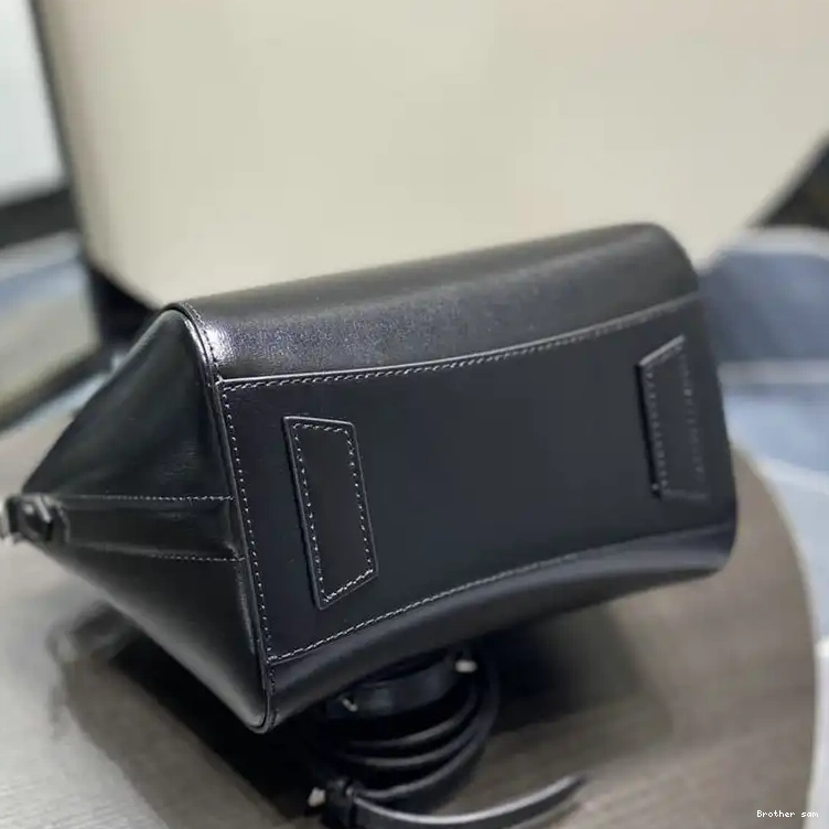 Brother sam 2203RF0002 Givenchy Bag 0809